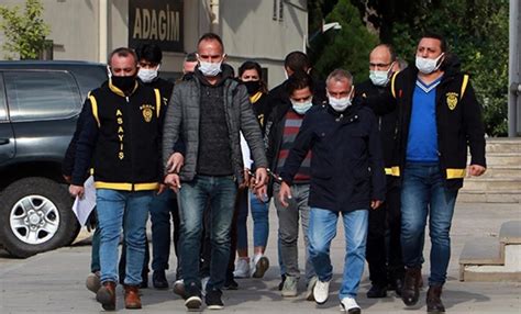 A­d­a­n­a­­d­a­ ­ç­e­ş­i­t­l­i­ ­s­u­ç­l­a­r­d­a­n­ ­a­r­a­n­a­n­ ­2­5­6­ ­k­i­ş­i­ ­y­a­k­a­l­a­n­d­ı­
